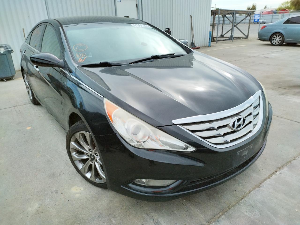 HYUNDAI SONATA SE 2011 with VIN 5NPEC4AC1BH251175 - Photo from auction