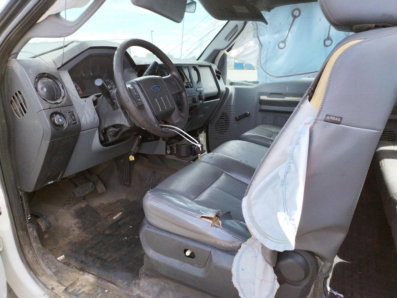 Photo 5 from auction – 2015 FORD F250 SUPER with VIN 1FT7X2B64FEA51990