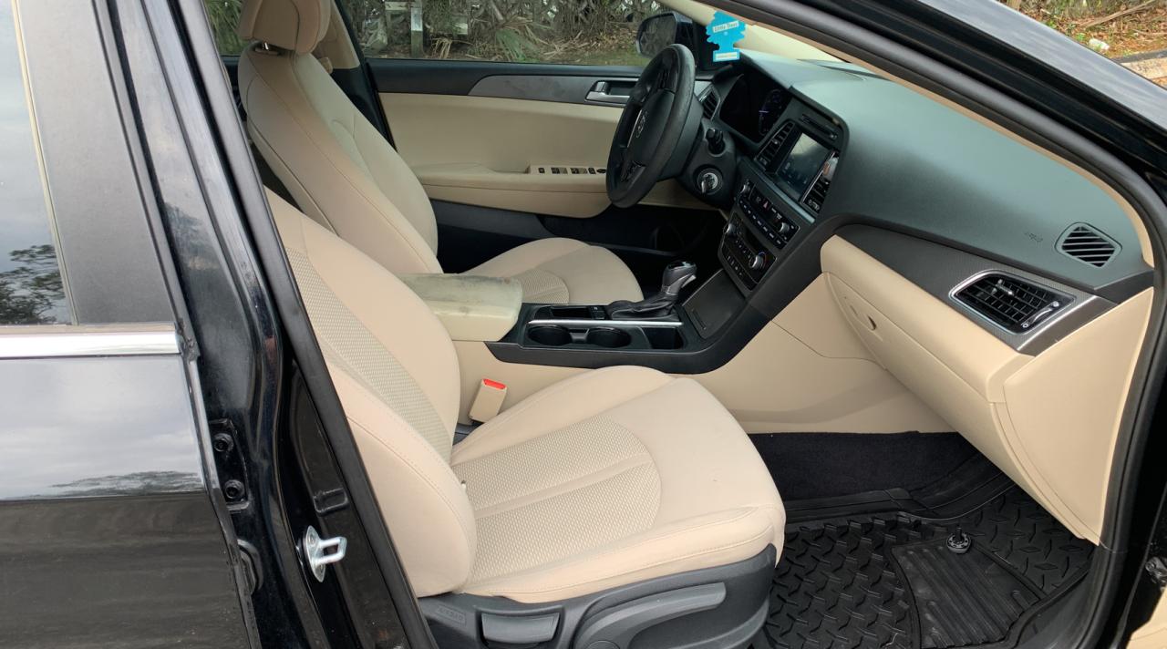 Photo 5 from auction – 2016 HYUNDAI SONATA SE with VIN 5NPE24AF7GH424024
