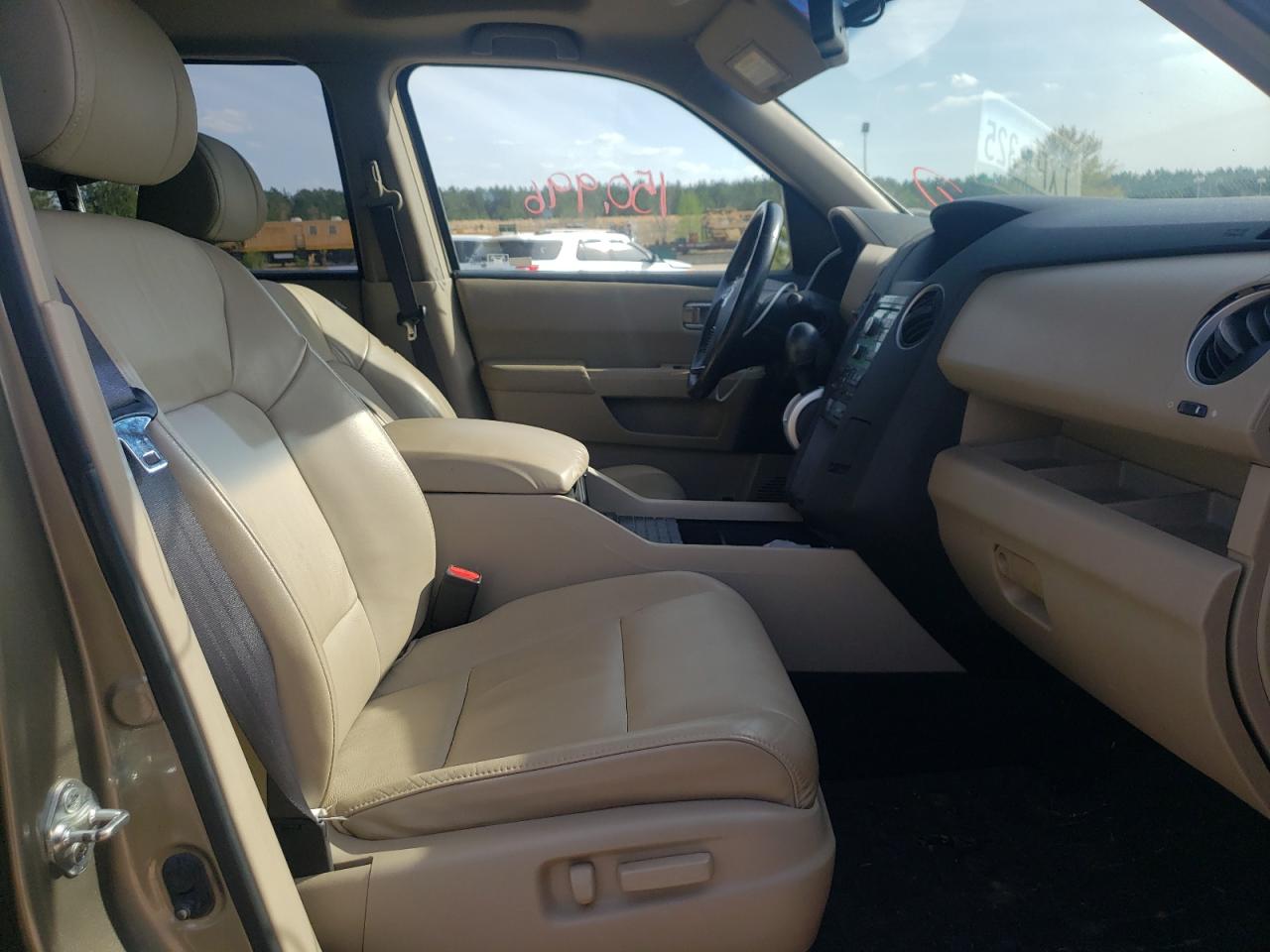 Photo 5 from auction – 2009 HONDA PILOT EXL with VIN 5FNYF38599B021883
