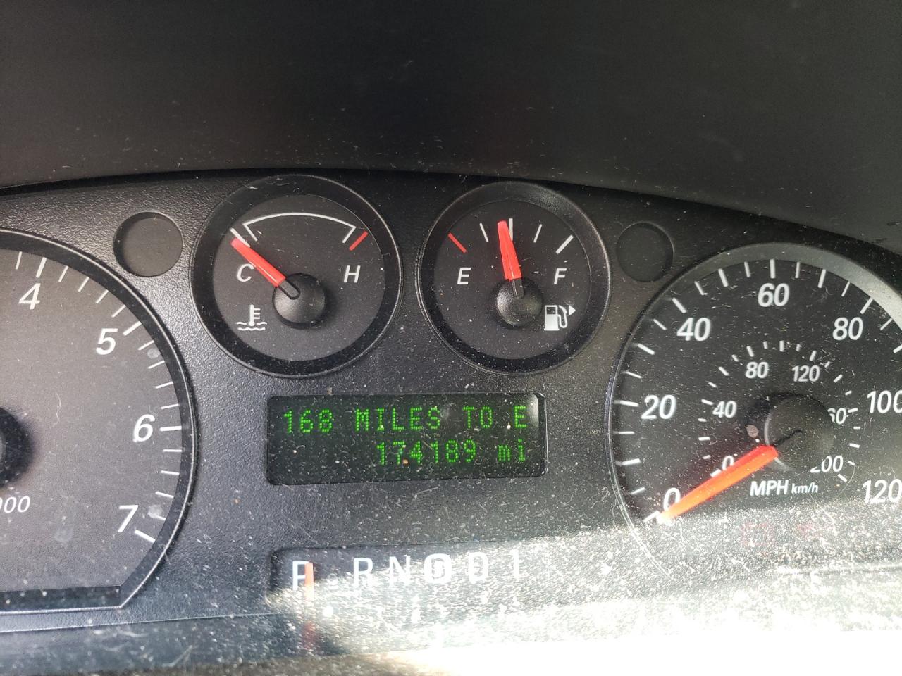 Photo 8 from auction – 2006 FORD TAURUS SE with VIN 1FAFP53U66A109041