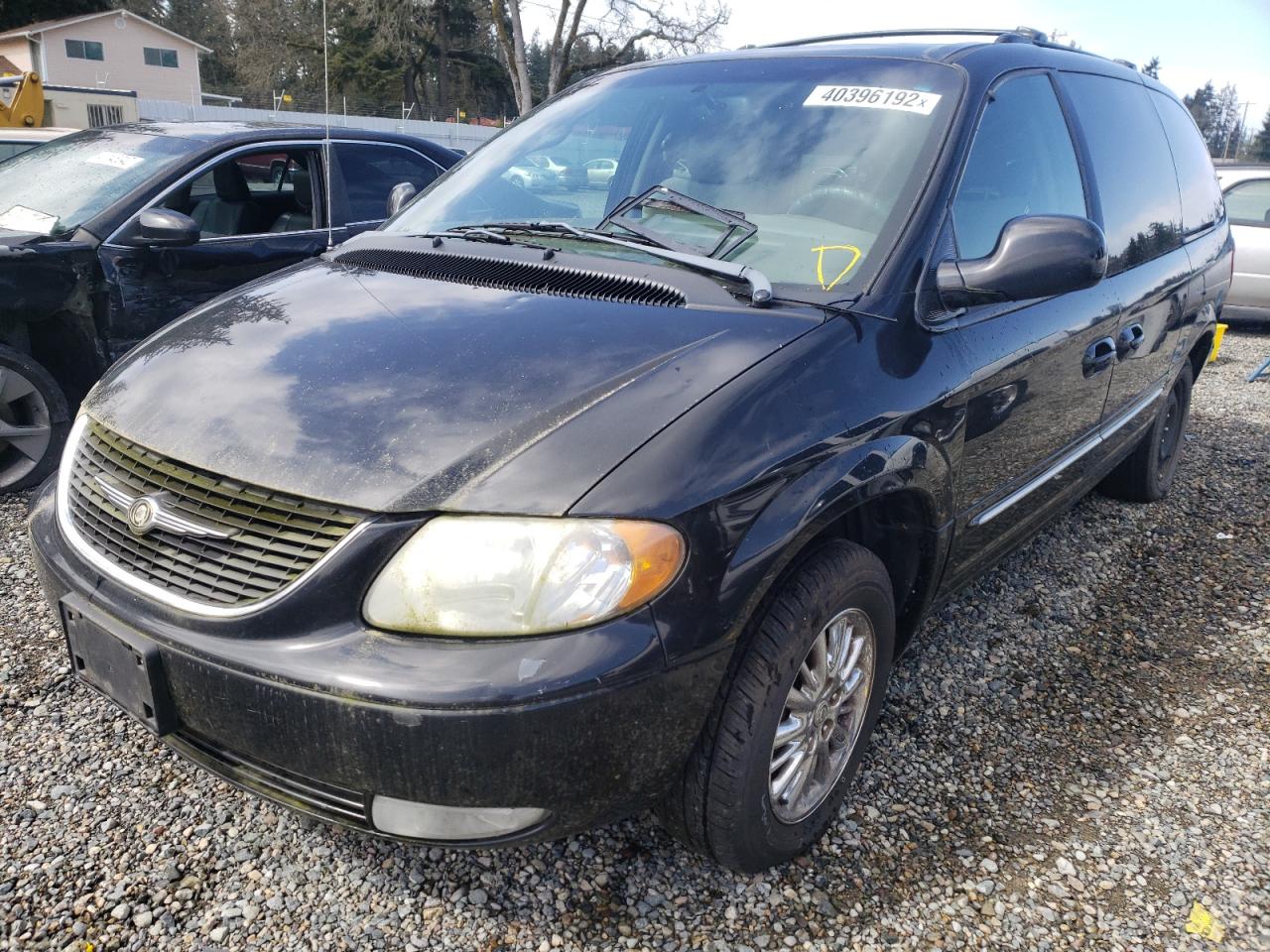 Photo 2 from auction – 2003 CHRYSLER TOWN & COU with VIN 2C8GP64L83R185926