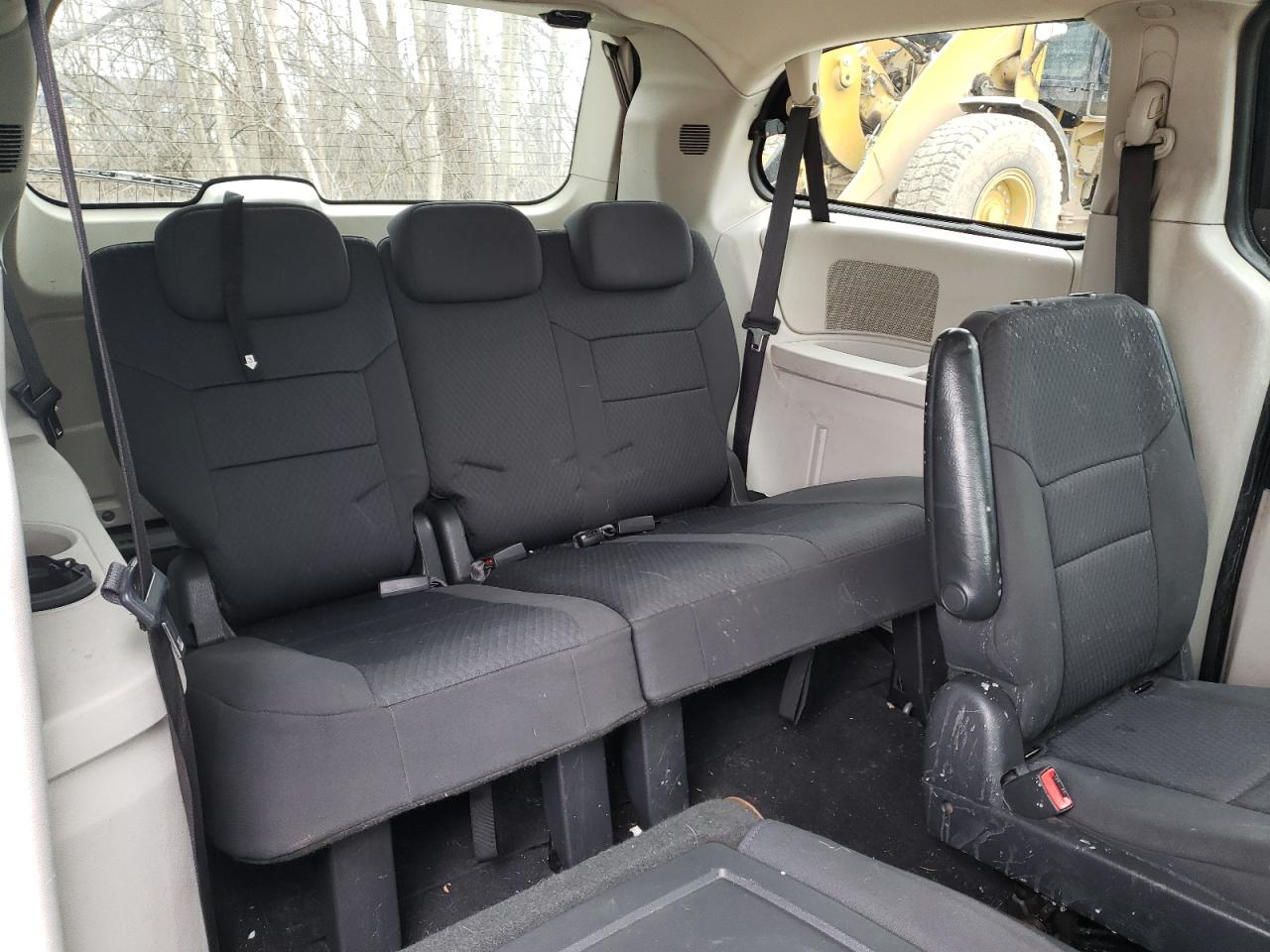Photo 9 from auction – 2010 DODGE GRAND CARA with VIN 2D4RN5D10AR159443