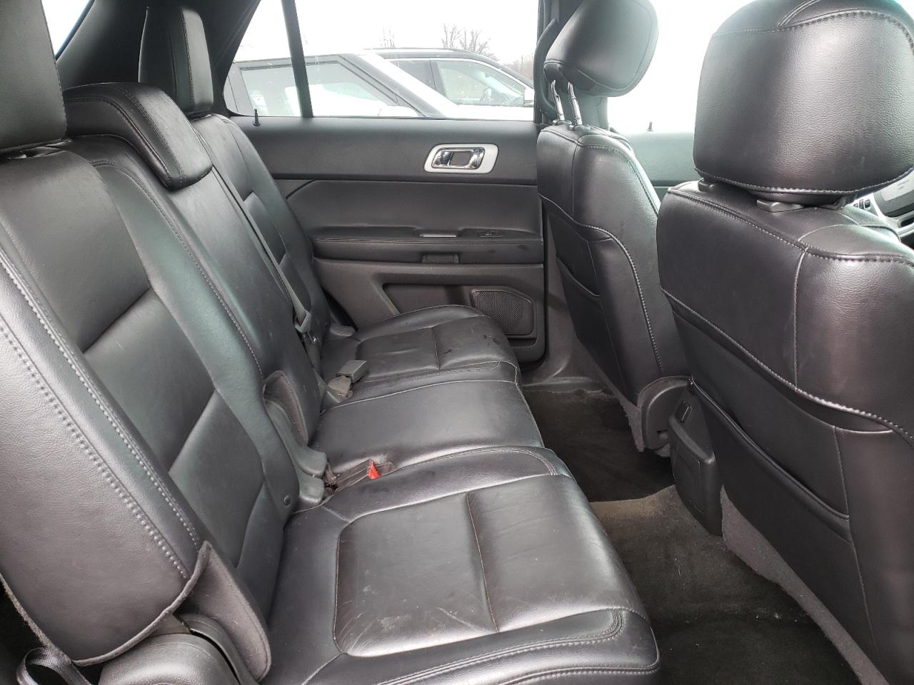 Photo 6 from auction – 2012 FORD EXPLORER X with VIN 1FMHK8D80CGB00022