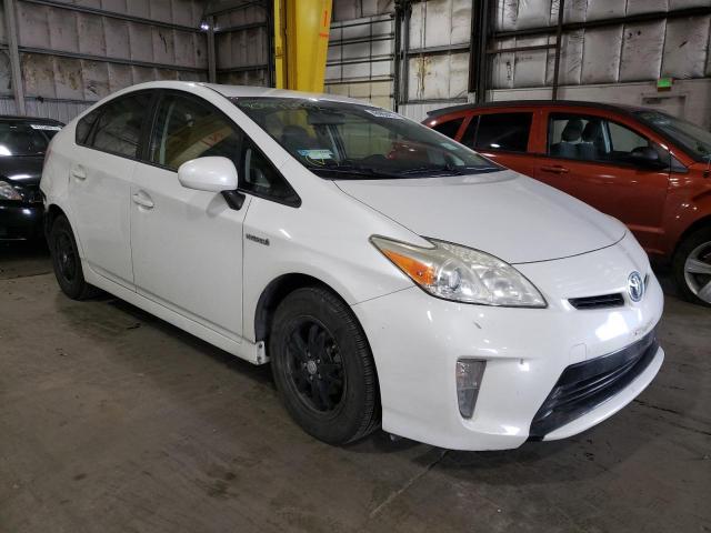 TOYOTA PRIUS 2013 z numerem VIN JTDKN3DU9D0354615 - Zdjęcie z aukcji