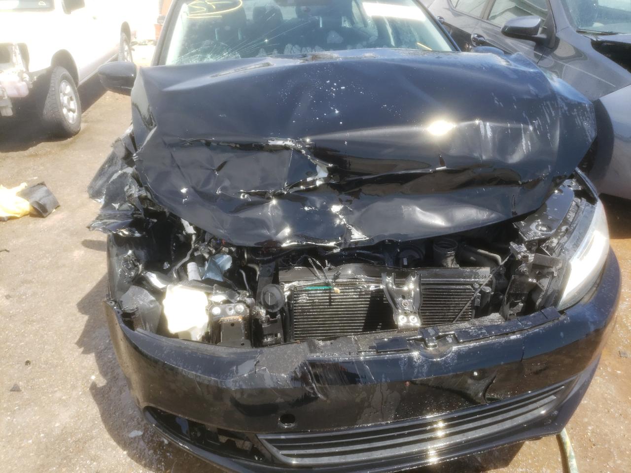 Photo 9 from auction – 2011 VOLKSWAGEN JETTA BASE with VIN 3VW2K7AJ7BM092644