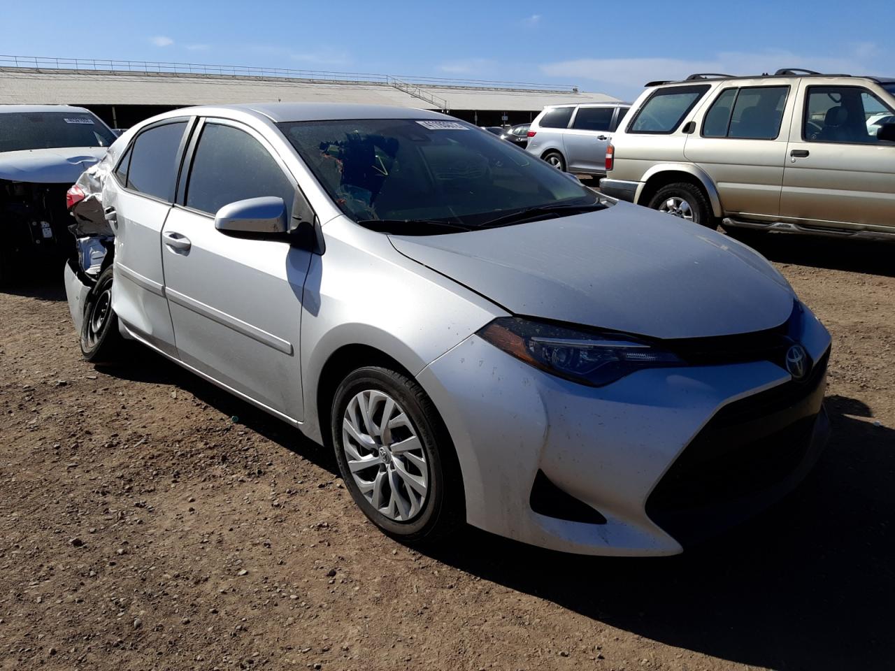 TOYOTA COROLLA L 2018 with VIN 2T1BURHE0JC048879 - Photo from auction