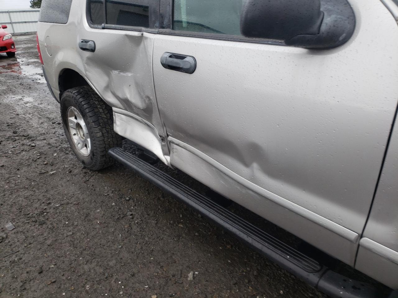 Photo 9 from auction – 2003 FORD EXPLORER X with VIN 1FMZU72K63UA35847