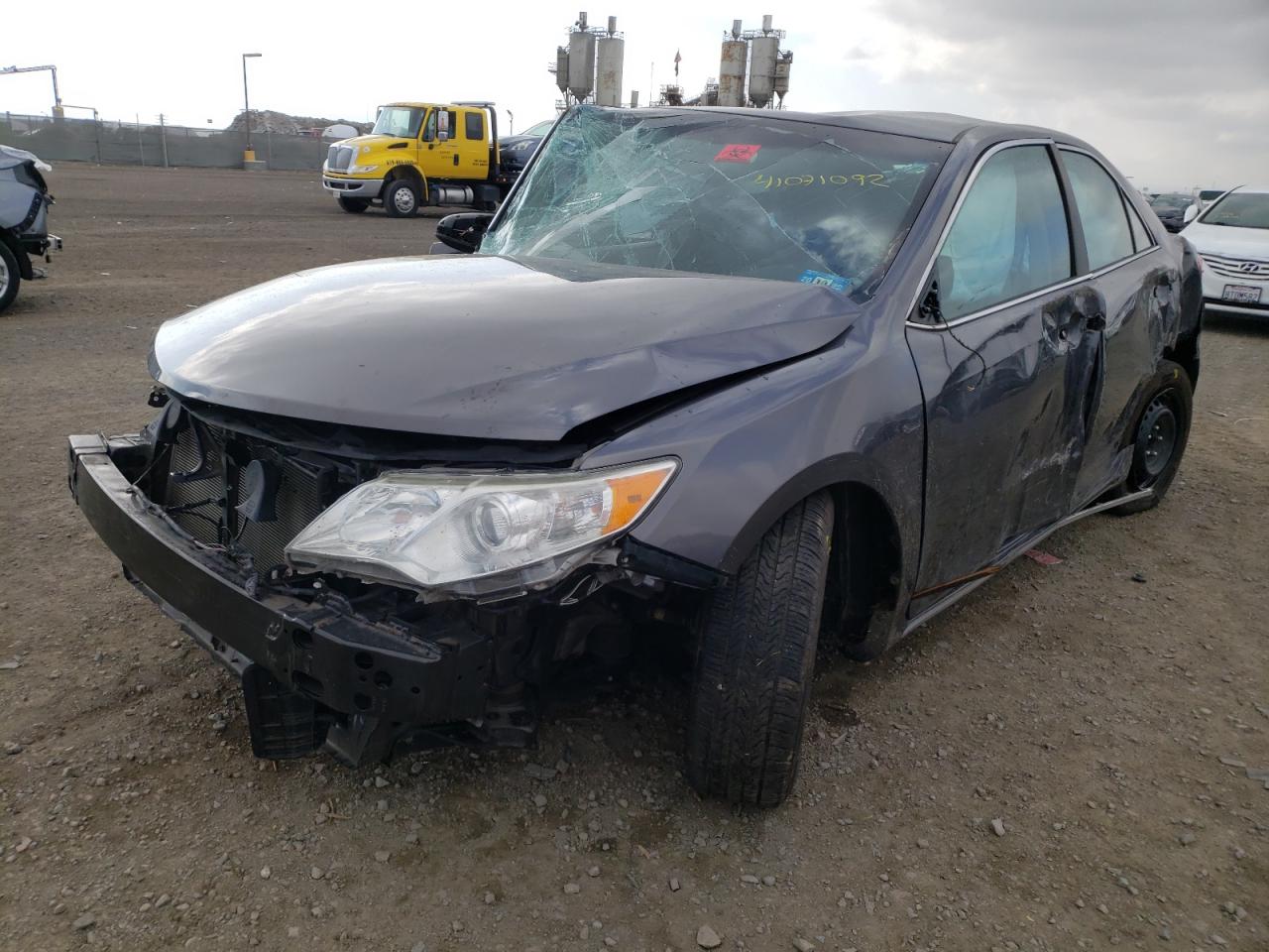 Photo 2 from auction – 2014 TOYOTA CAMRY L with VIN 4T4BF1FK7ER396614
