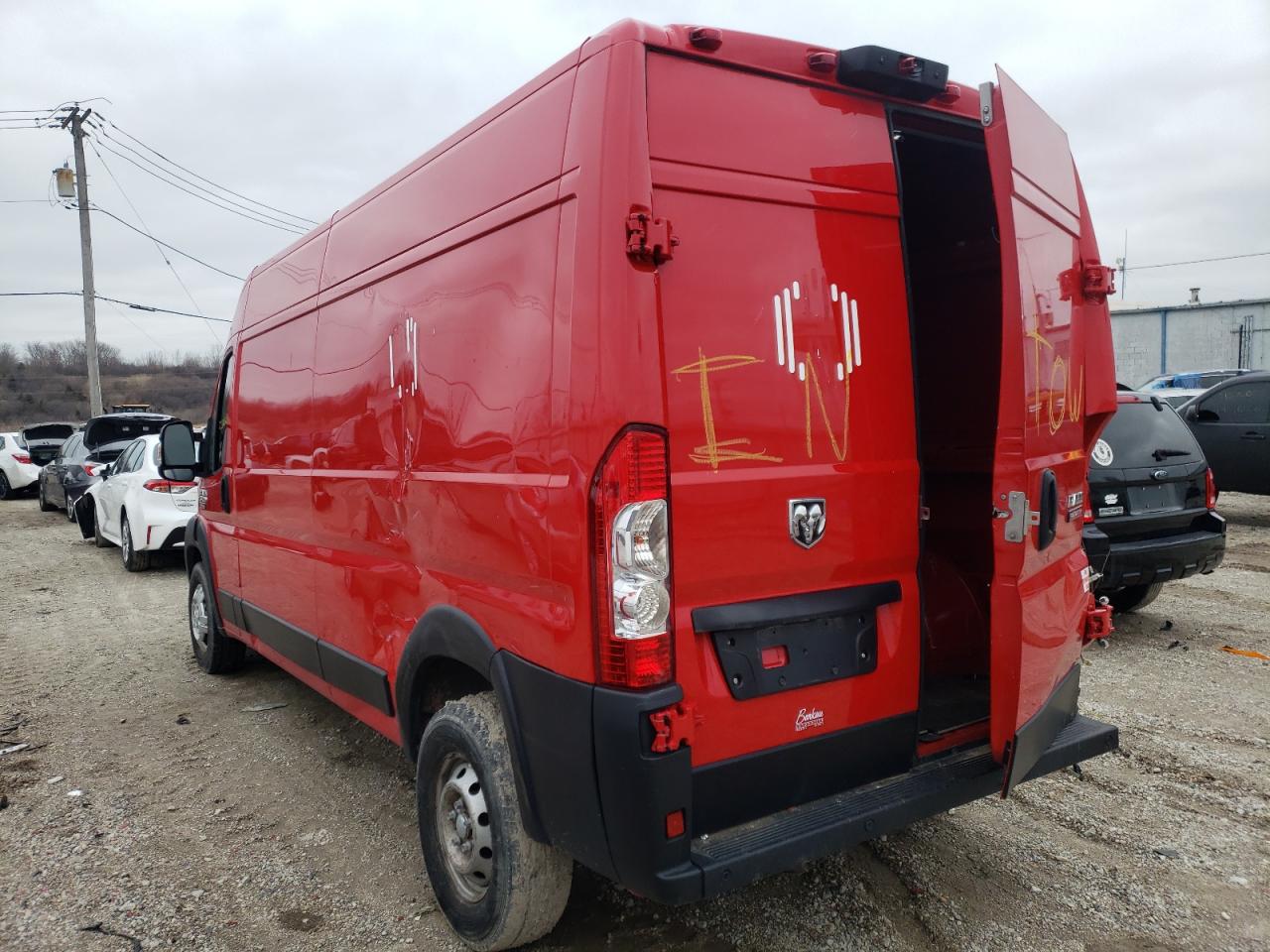 Photo 3 from auction – 2019 RAM PROMASTER with VIN 3C6URVHG6KE550567