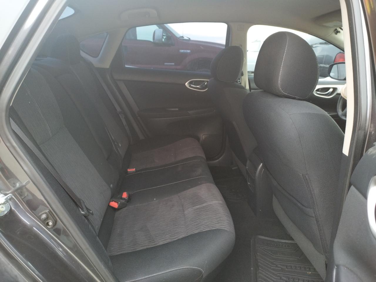 Photo 6 from auction – 2014 NISSAN SENTRA S with VIN 3N1AB7AP2EY275985