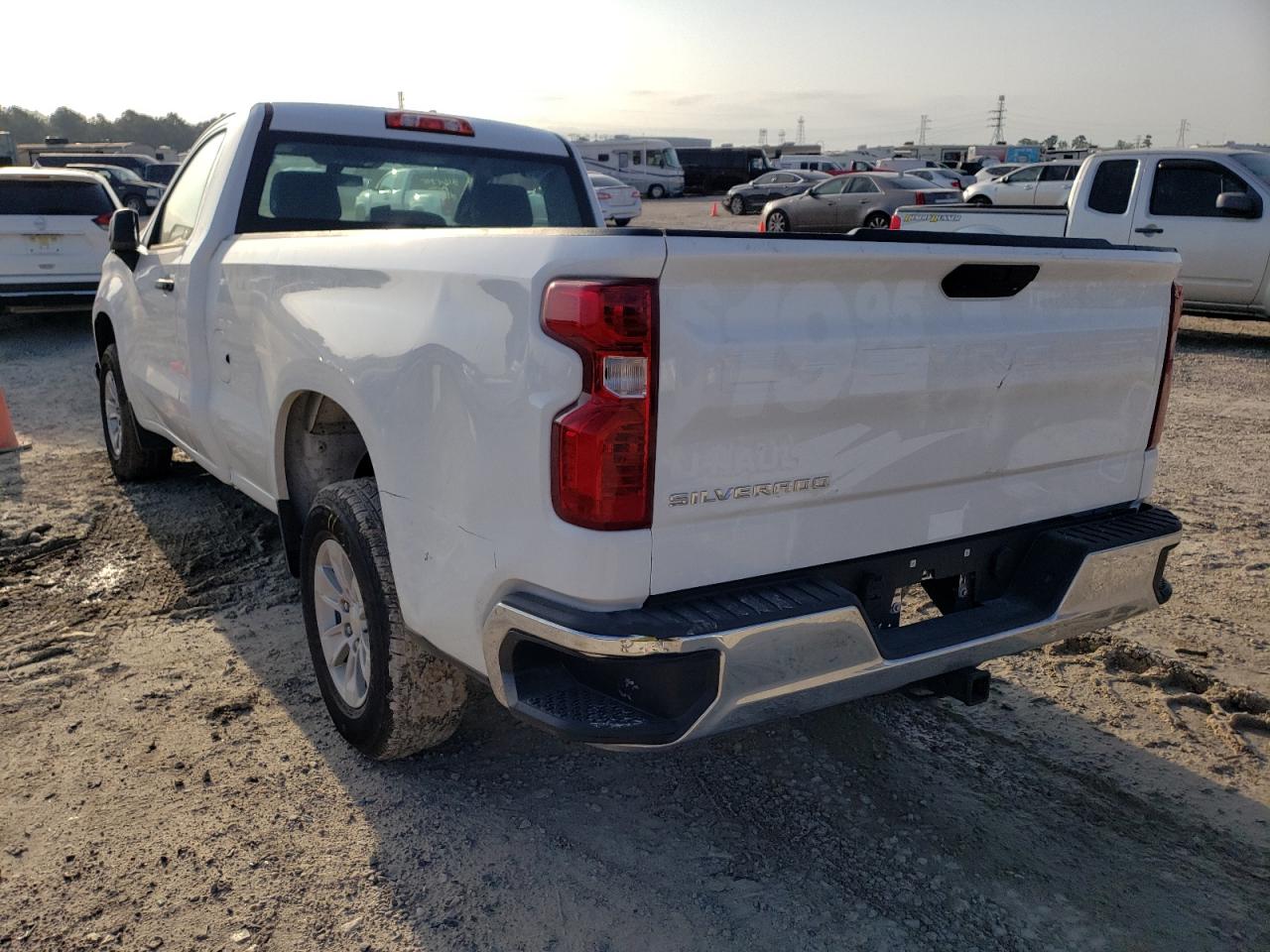 Photo 3 from auction – 2021 CHEVROLET SILVERADO with VIN 3GCNWAEF3MG287102