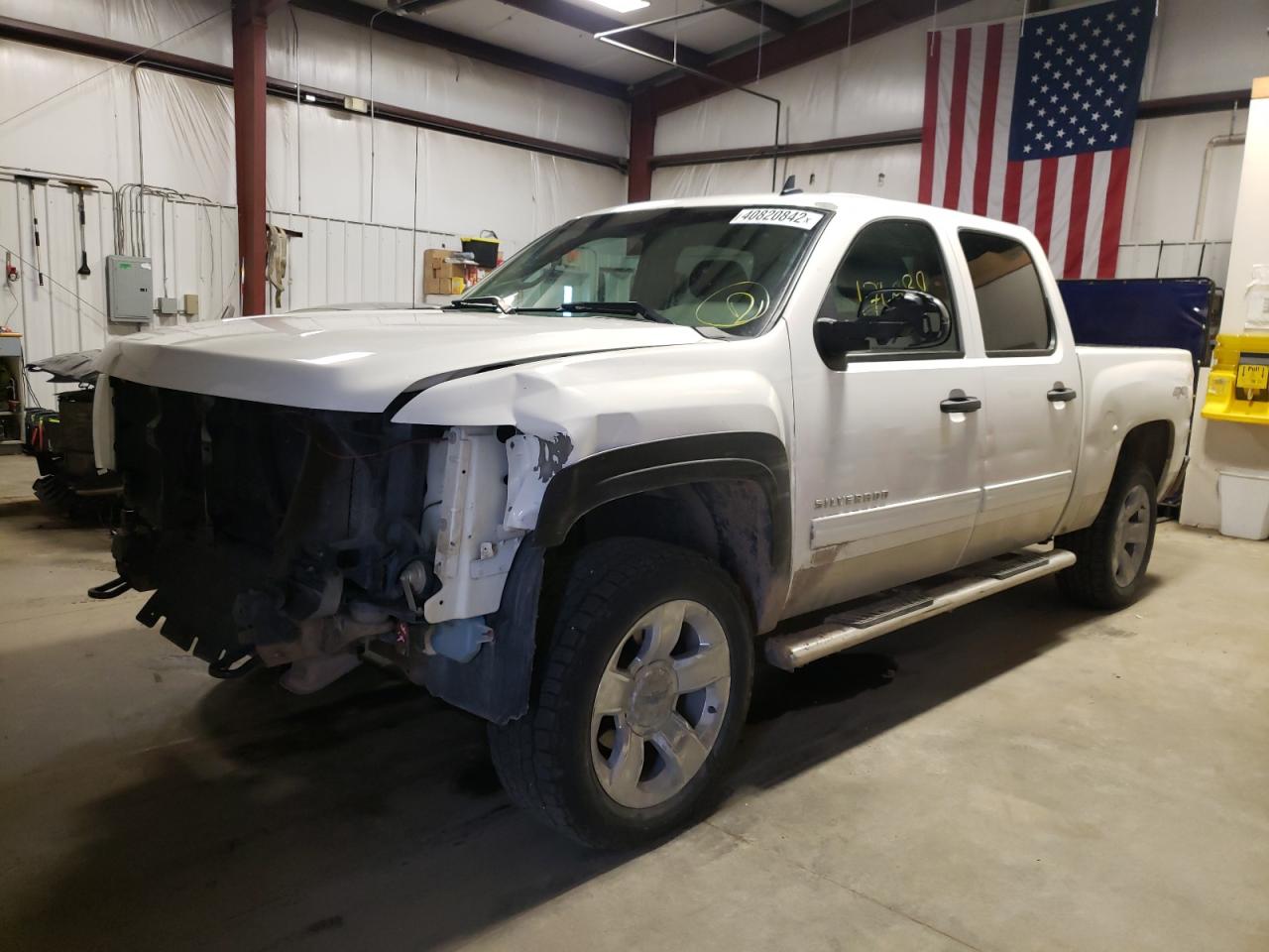 Photo 2 from auction – 2013 CHEVROLET SILVERADO with VIN 3GCPKREA2DG226427