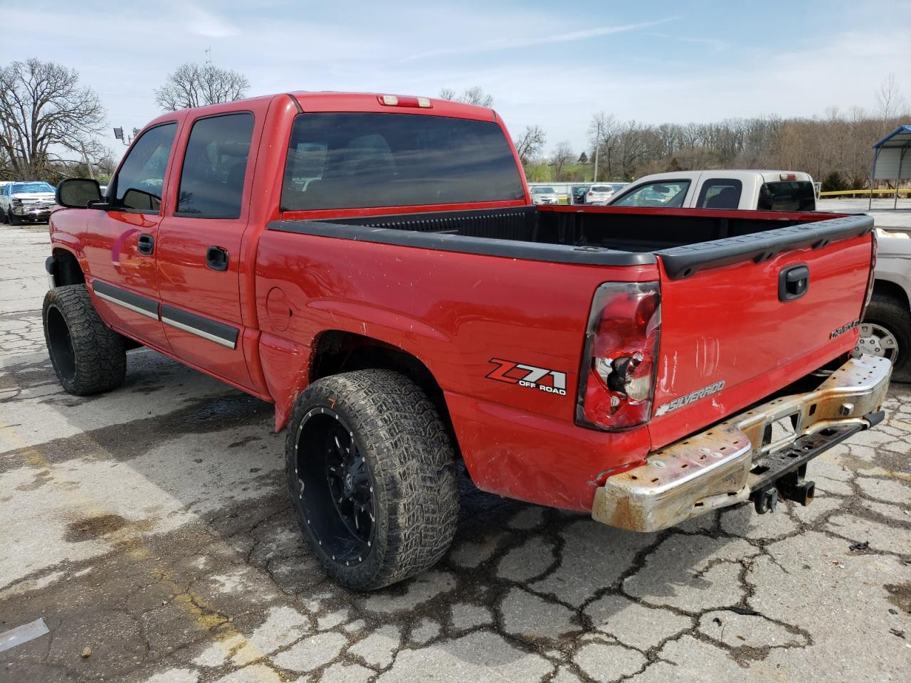 Photo 3 from auction – 2005 CHEVROLET SILVERADO with VIN 2GCEK13T651266839