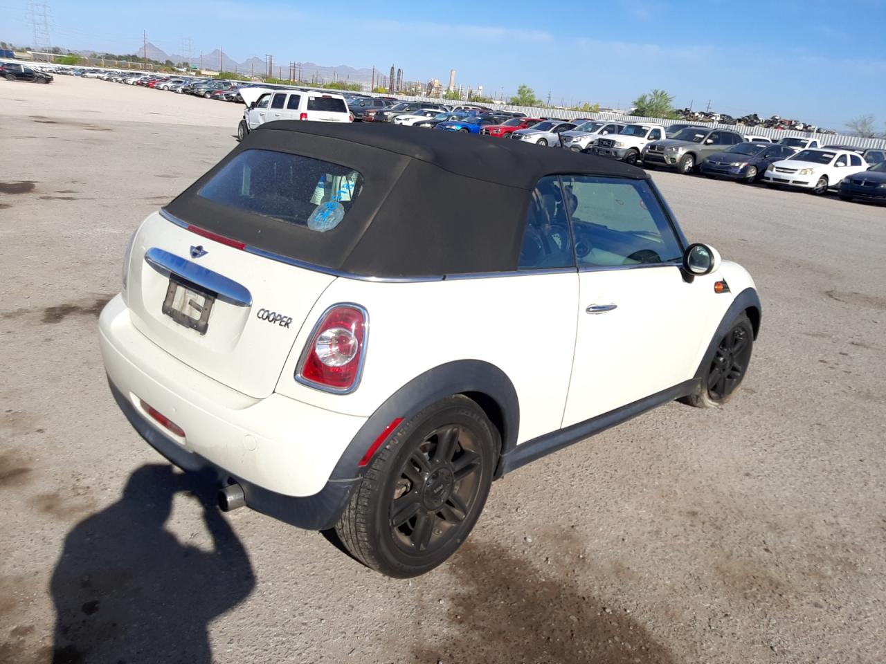 Photo 4 from auction – 2013 MINI COOPER with VIN WMWZN3C53DT568598