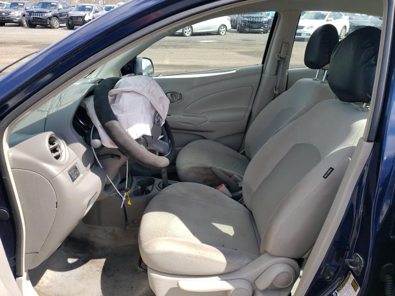 Photo 5 from auction – 2012 NISSAN VERSA S with VIN 3N1CN7AP7CL818130