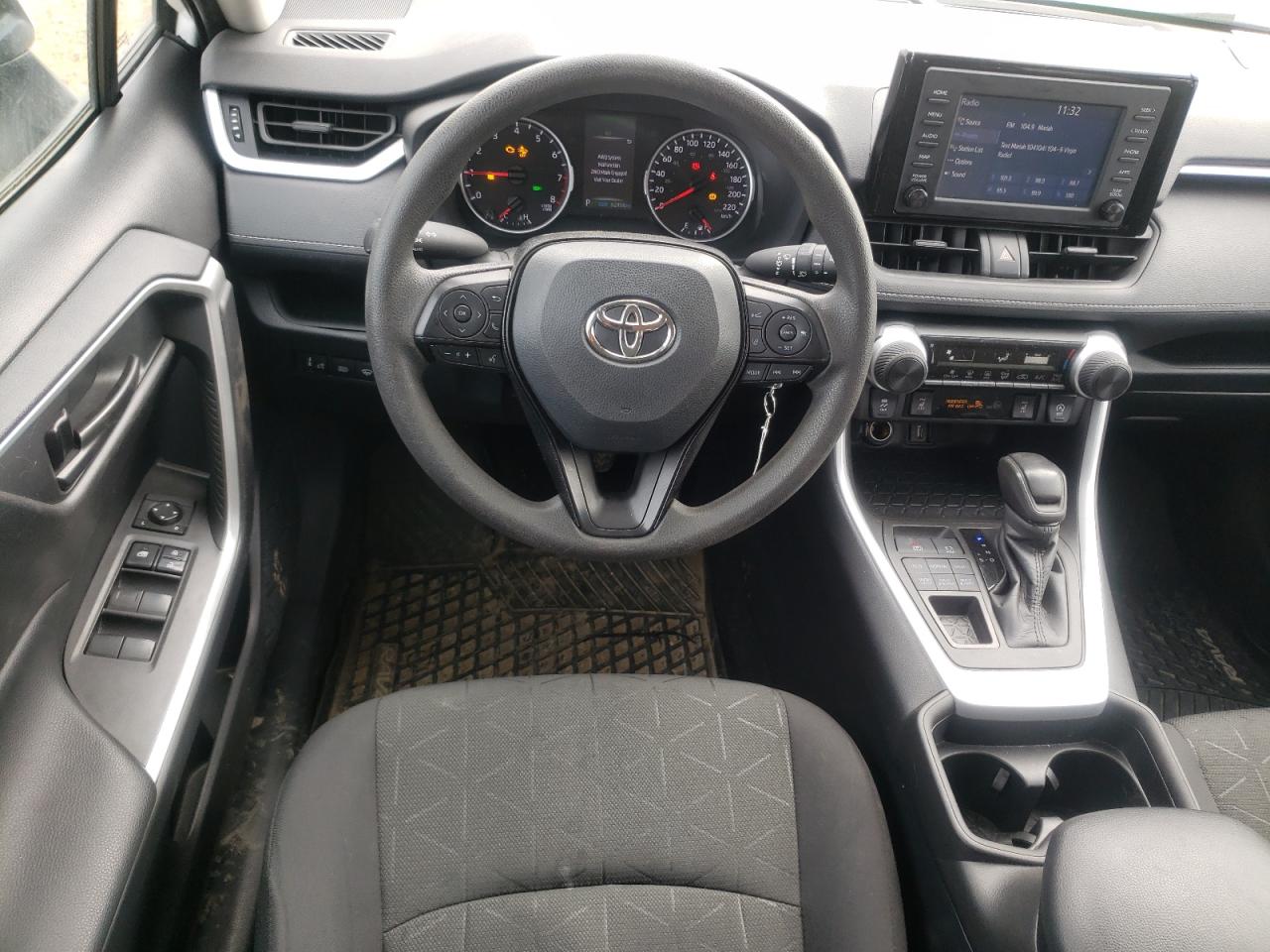Photo 9 from auction – 2021 TOYOTA RAV4 LE with VIN 2T3B1RFV3MC222693
