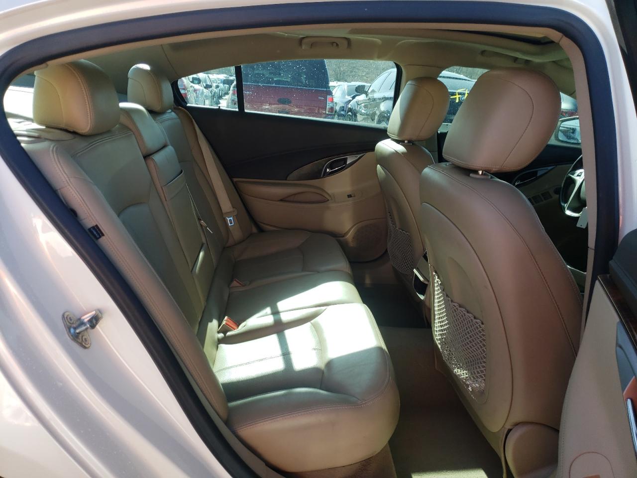Photo 6 from auction – 2012 BUICK LACROSSE P with VIN 1G4GG5G38CF231068