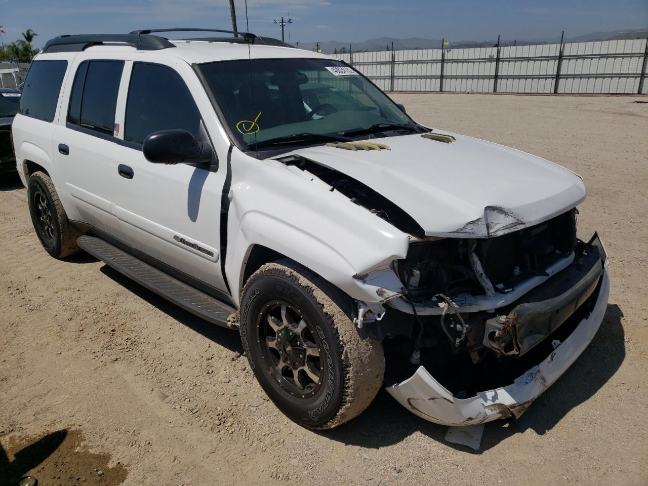 CHEVROLET TRAILBLAZE 2003 with VIN 1GNES16S136211697 - Photo from auction