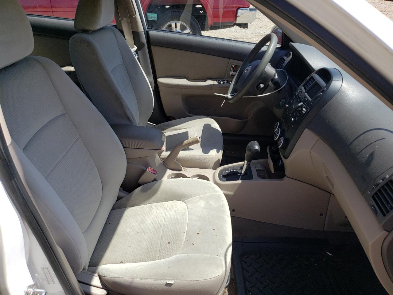 Photo 5 from auction – 2009 KIA SPECTRA EX with VIN KNAFE221395615765