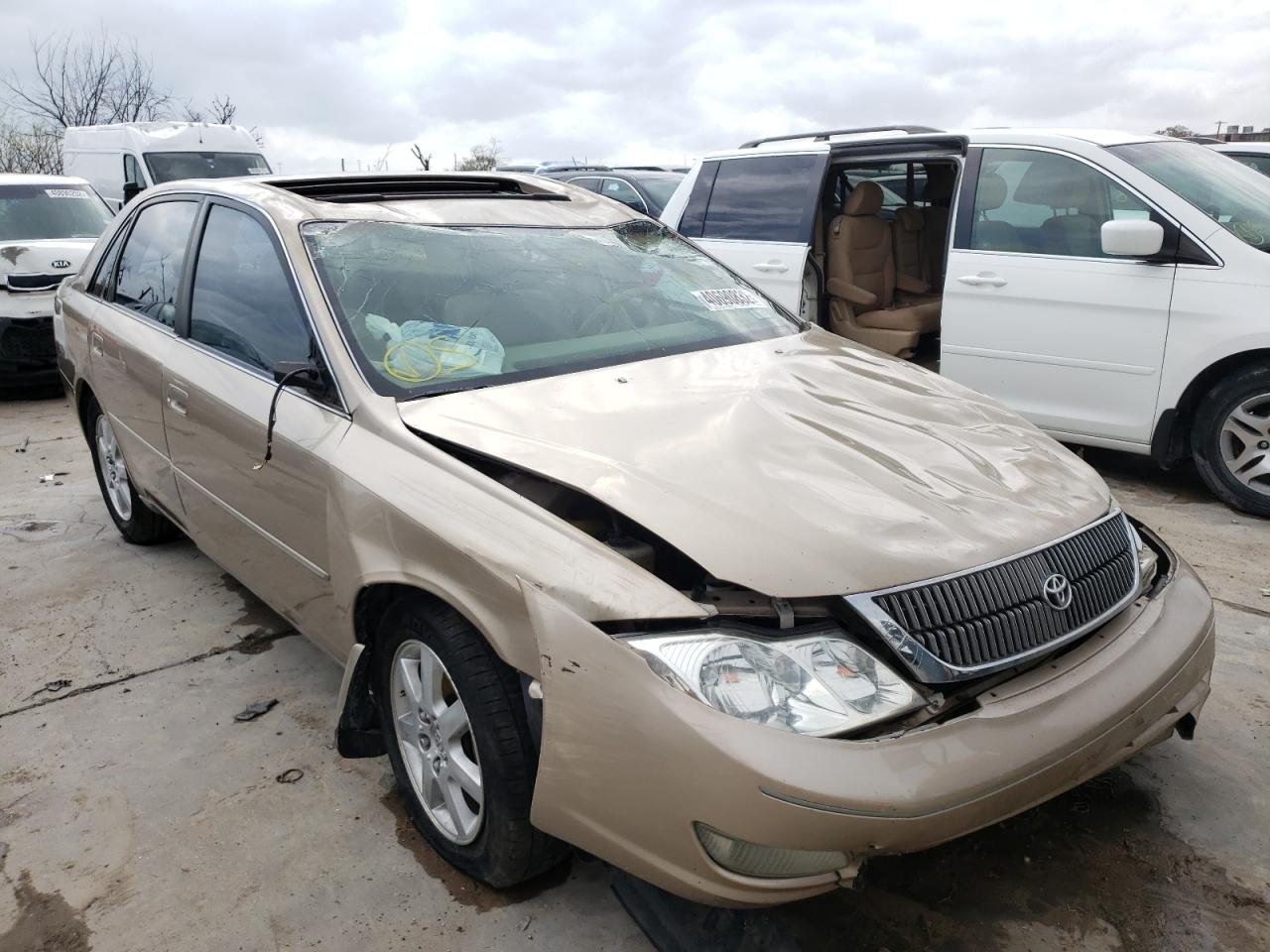 TOYOTA AVALON XL 2002 with VIN 4T1BF28B92U265936 - Photo from auction