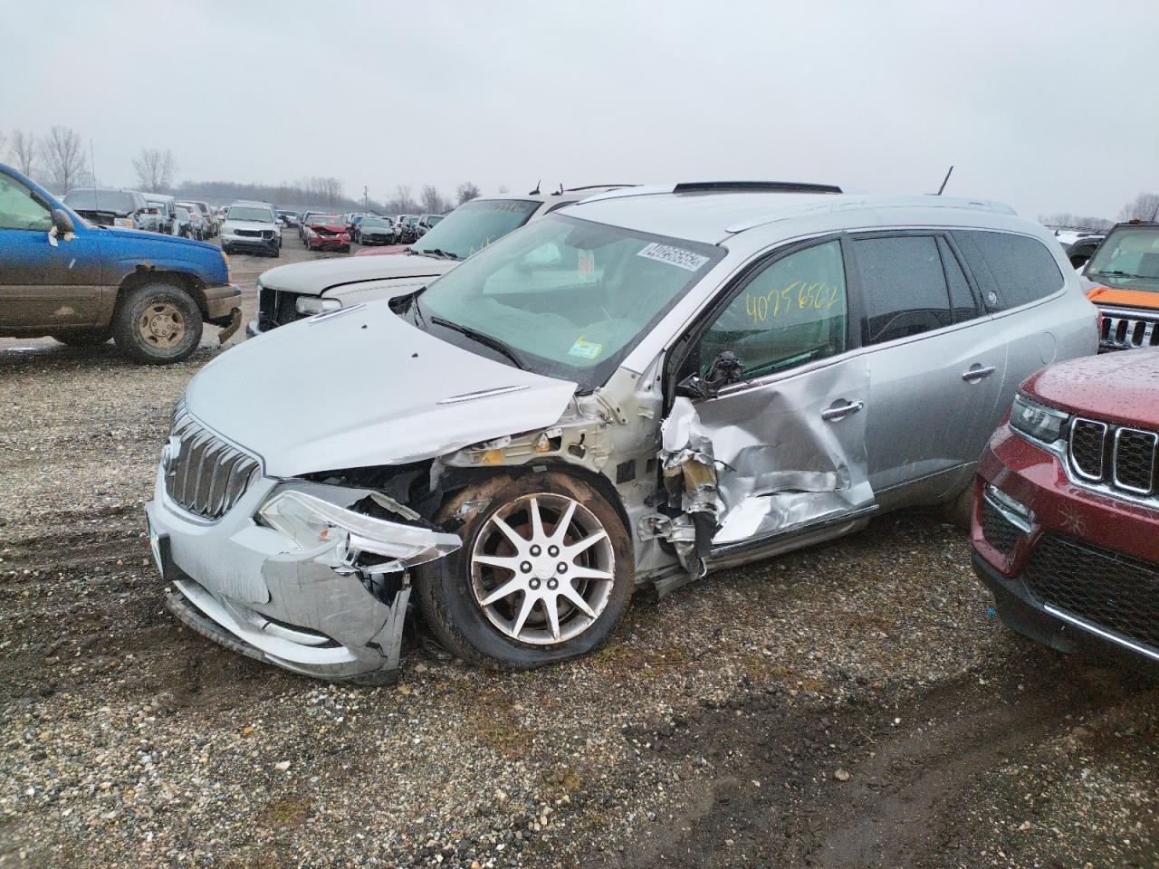 Photo 10 from auction – 2017 BUICK ENCLAVE with VIN 5GAKRAKD5HJ282020