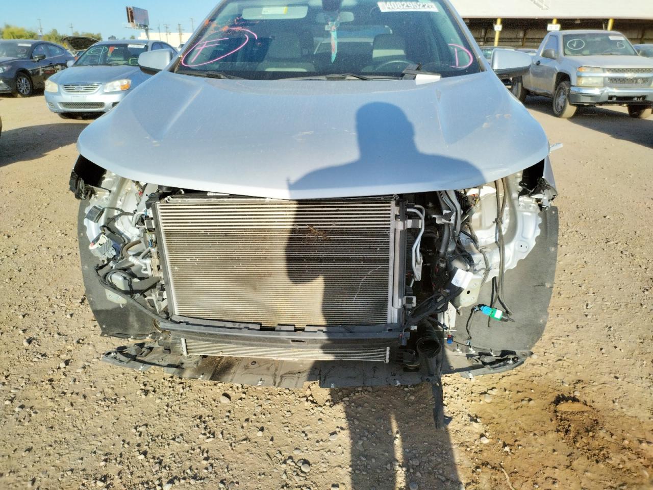 Photo 9 from auction – 2018 CHEVROLET EQUINOX LT with VIN 2GNAXJEV6J6276855