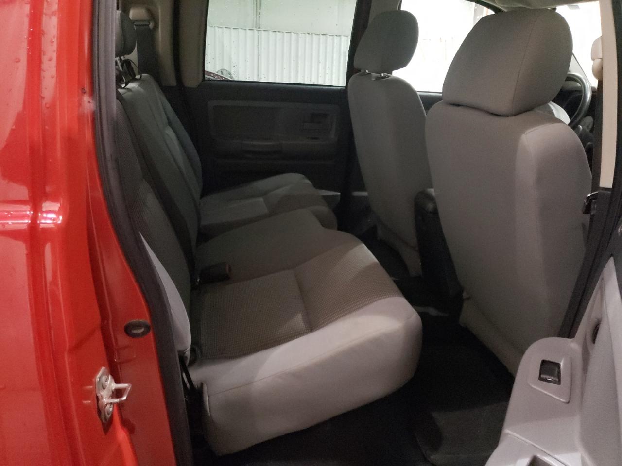 Photo 6 from auction – 2010 DODGE DAKOTA SXT with VIN 1D7CE3GK2AS202387