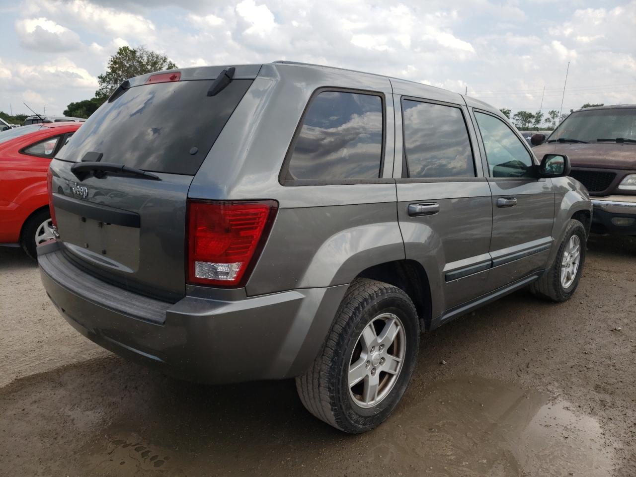 Photo 4 from auction – 2007 JEEP GRAND CHER with VIN 1J8GR48K77C664329