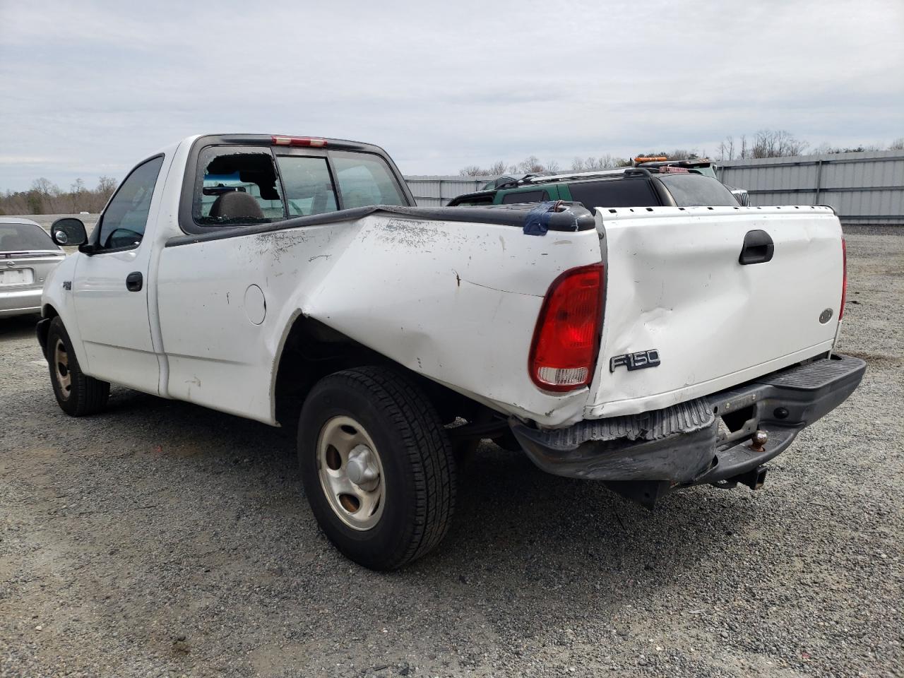 Photo 3 from auction – 2003 FORD F150 with VIN 2FTRF17203CB10286