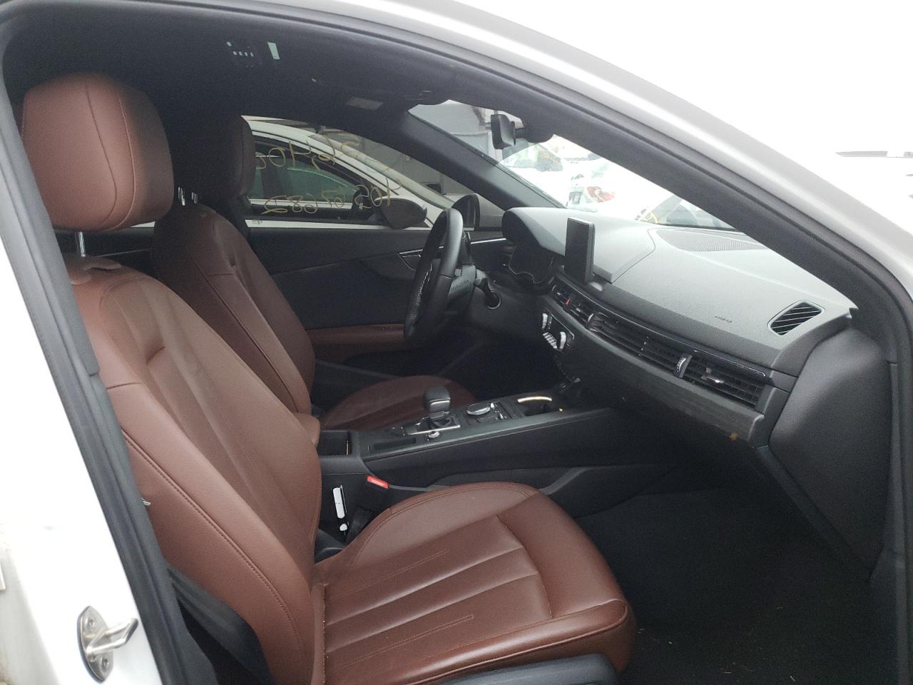 Photo 5 from auction – 2018 AUDI A4 PREMIUM with VIN WAUKMAF49JA109899