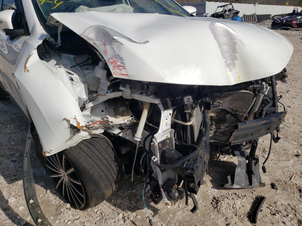 Photo 9 from auction – 2017 NISSAN ROGUE S with VIN KNMAT2MV2HP511998