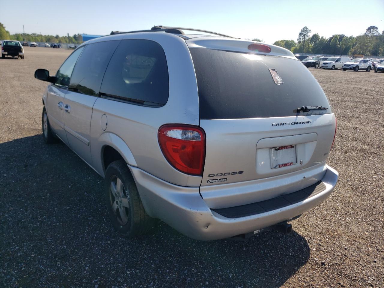 Фото 3 с аукциона – 2007 DODGE GRAND CARA с VIN 2D4GP44L57R321007