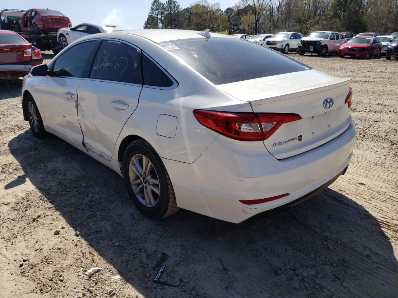 Photo 3 from auction – 2015 HYUNDAI SONATA SE with VIN 5NPE24AF3FH084479