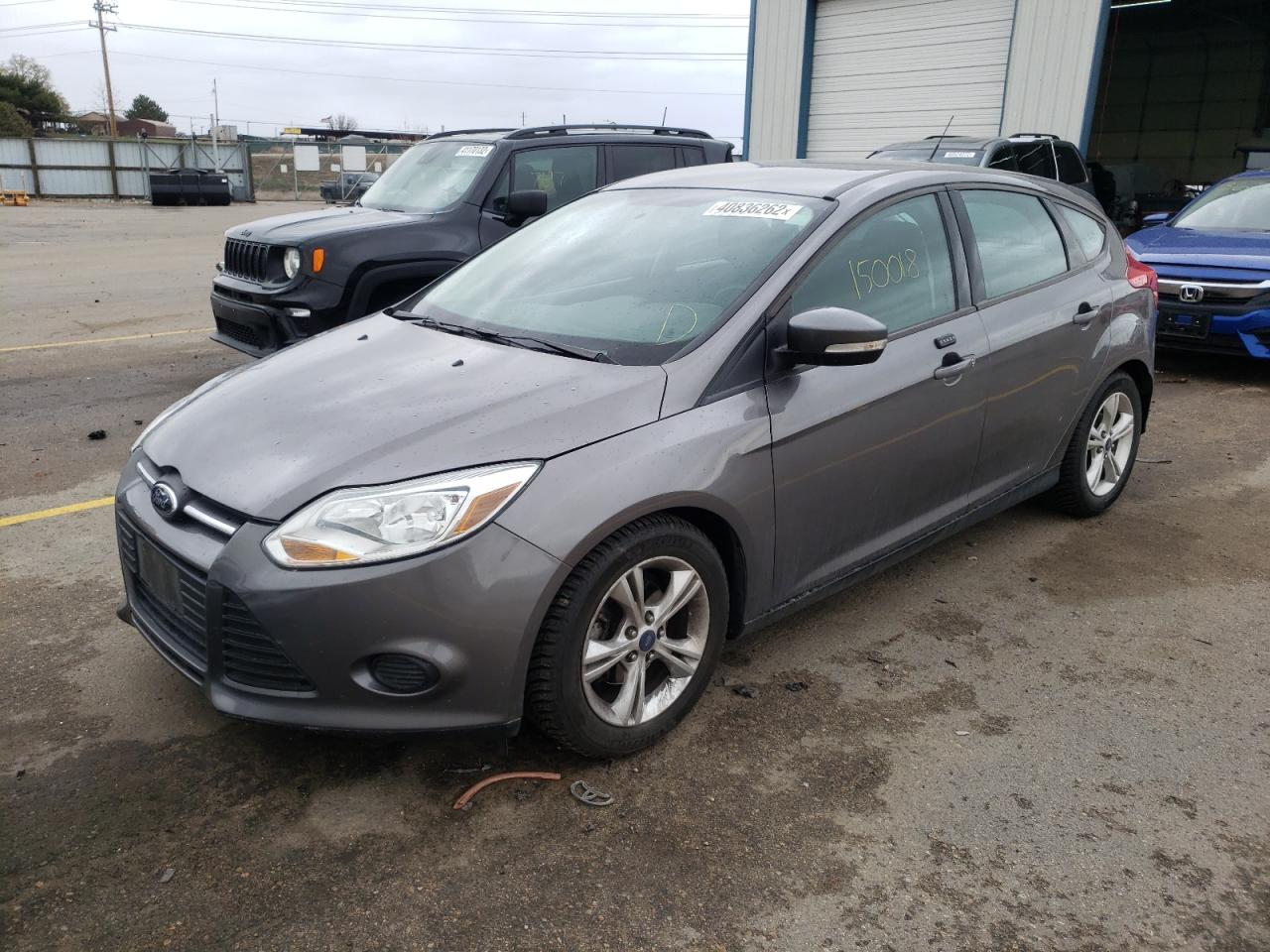 Photo 2 from auction – 2014 FORD FOCUS SE with VIN 1FADP3K26EL355893