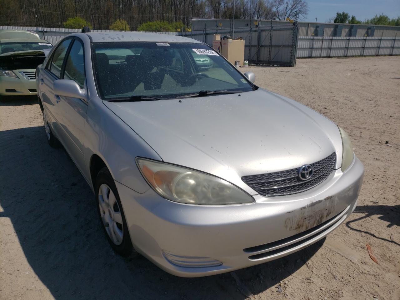 TOYOTA CAMRY LE 2003 with VIN 4T1BE32K93U693539 - Photo from auction