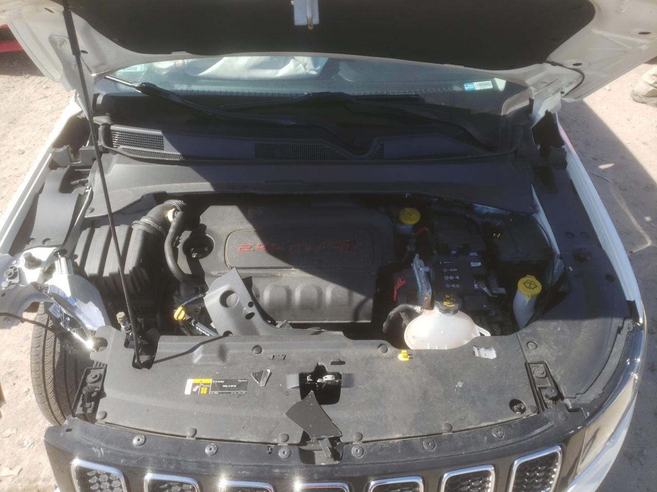 Photo 7 from auction – 2018 JEEP COMPASS LI with VIN 3C4NJDCB3JT314074