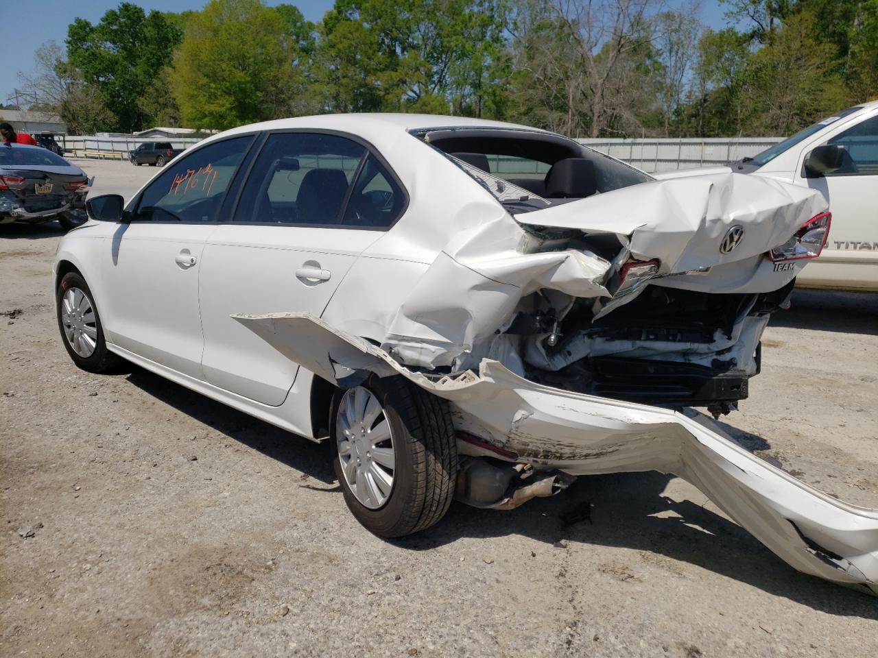 Photo 3 from auction – 2014 VOLKSWAGEN JETTA BASE with VIN 3VW2K7AJ5EM363401