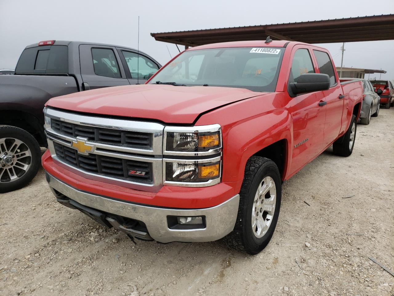 Photo 2 from auction – 2014 CHEVROLET SILVERADO with VIN 3GCUKREC2EG382795