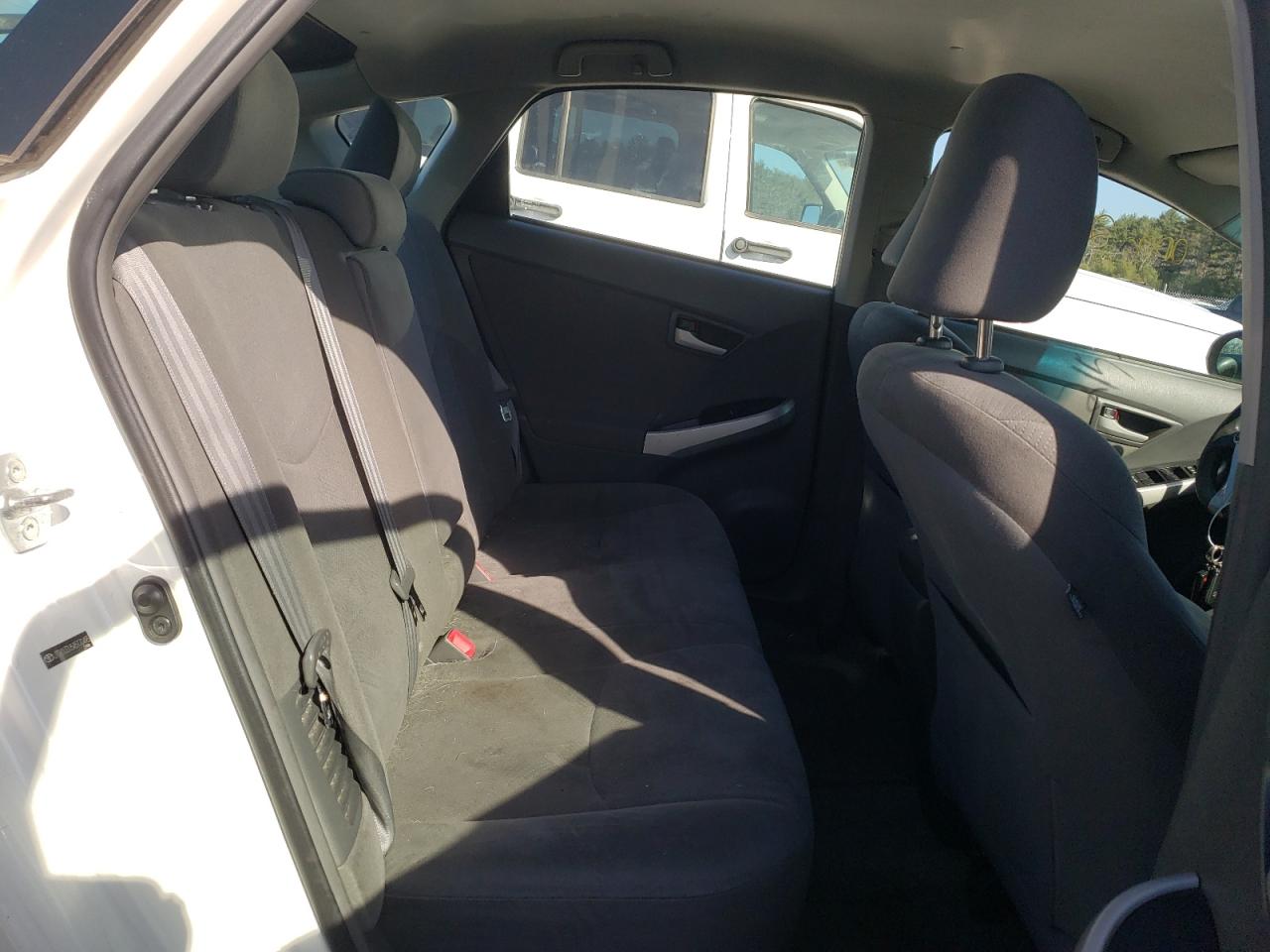 Photo 6 from auction – 2010 TOYOTA PRIUS with VIN JTDKN3DU5A5170495