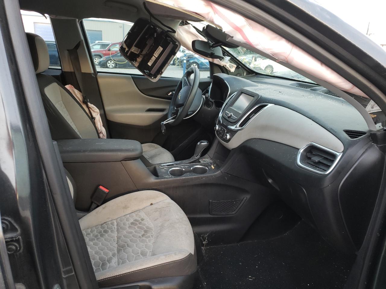 Photo 5 from auction – 2018 CHEVROLET EQUINOX LS with VIN 2GNAXHEV4J6144606