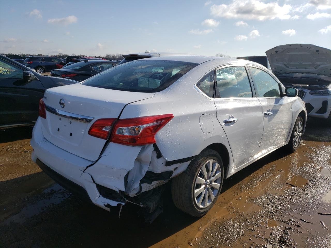 Photo 4 from auction – 2019 NISSAN SENTRA S with VIN 3N1AB7AP1KY354740