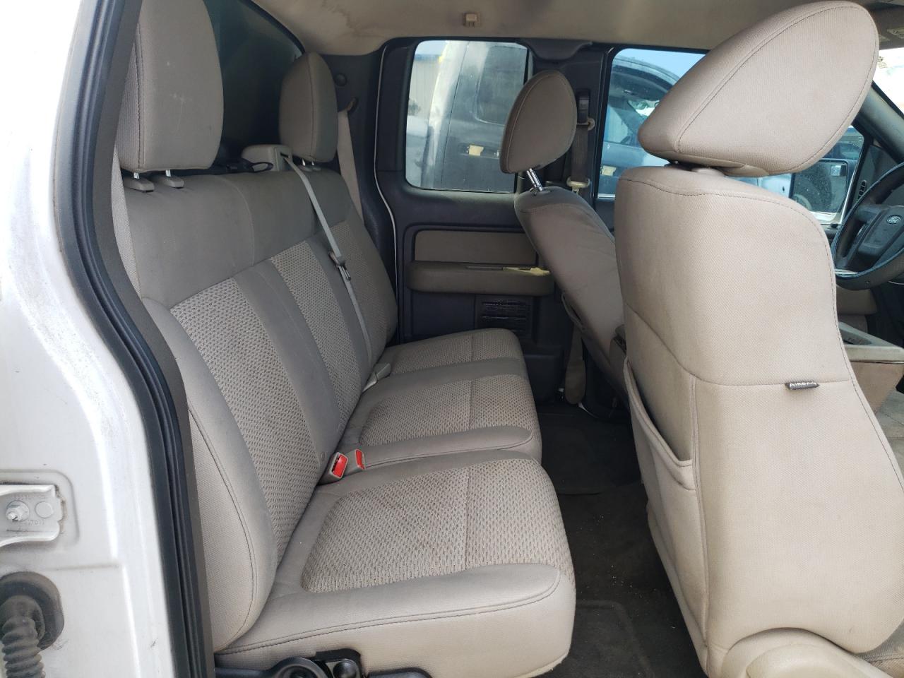 Photo 6 from auction – 2010 FORD F150 SUPER with VIN 1FTEX1C8XAFC24612