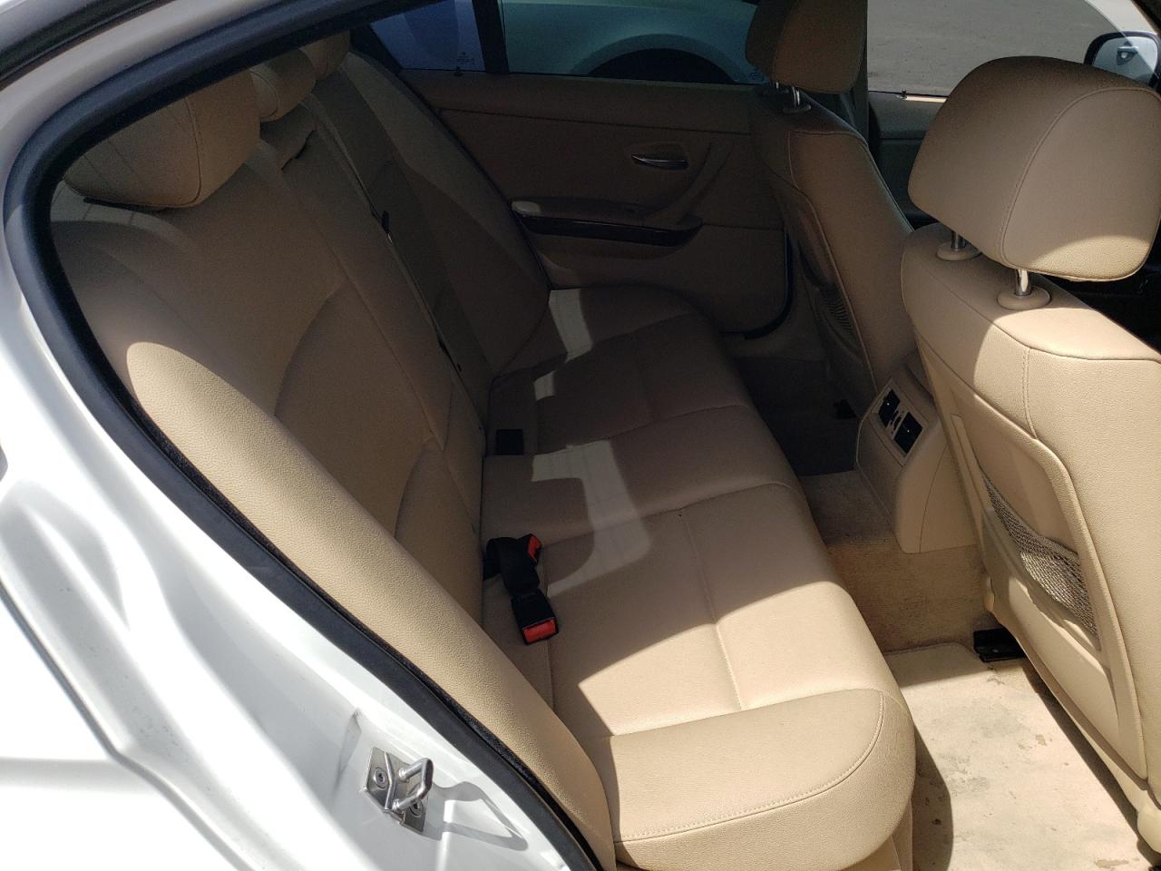 Photo 6 from auction – 2009 BMW 328 I SULE with VIN WBAPH53539A438253