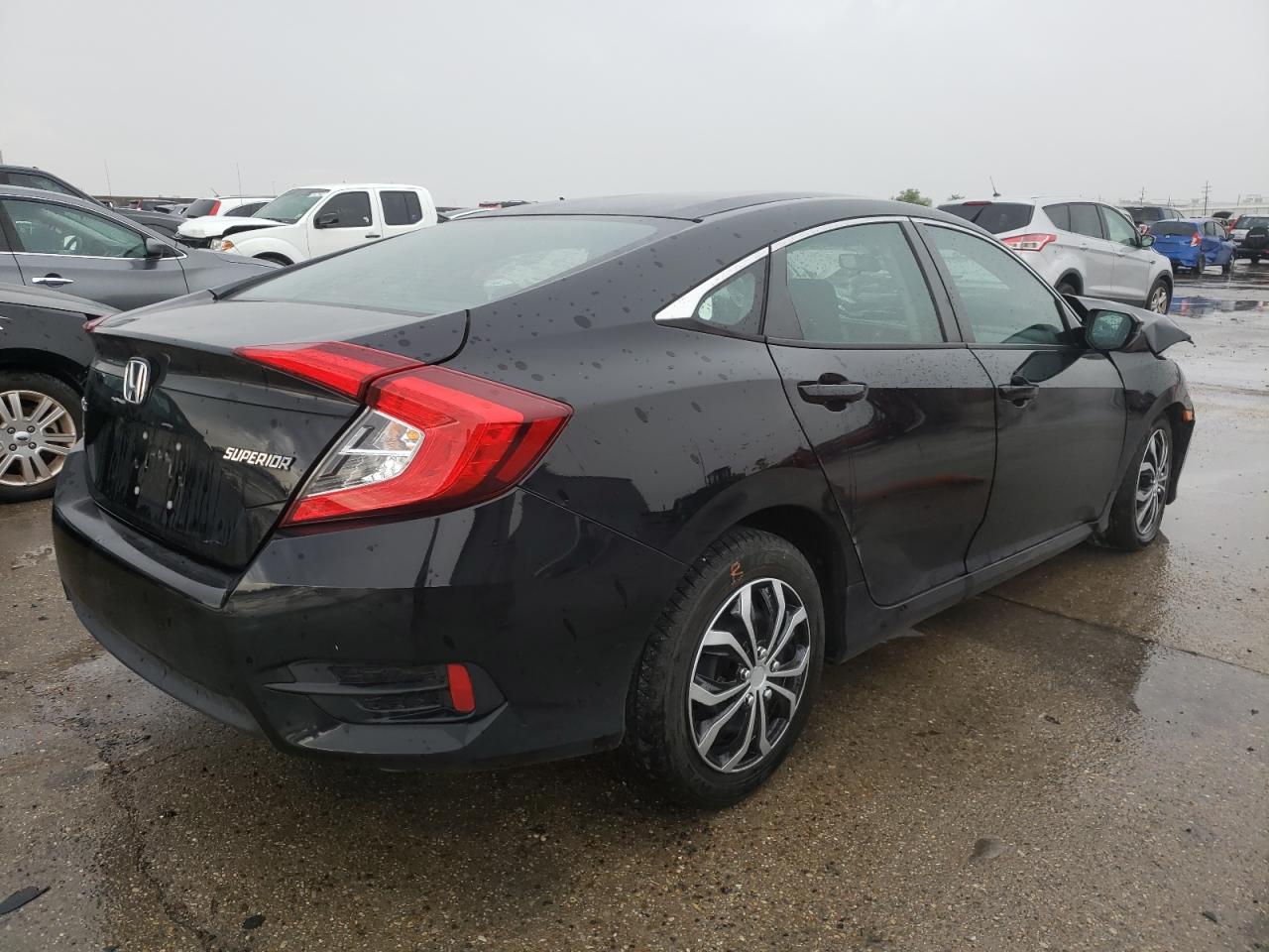 Photo 4 from auction – 2018 HONDA CIVIC LX with VIN 2HGFC2F55JH583535