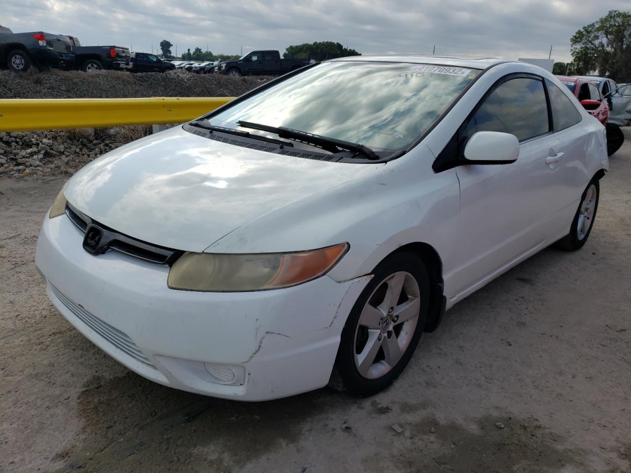 Photo 2 from auction – 2007 HONDA CIVIC EX with VIN 2HGFG12817H501694