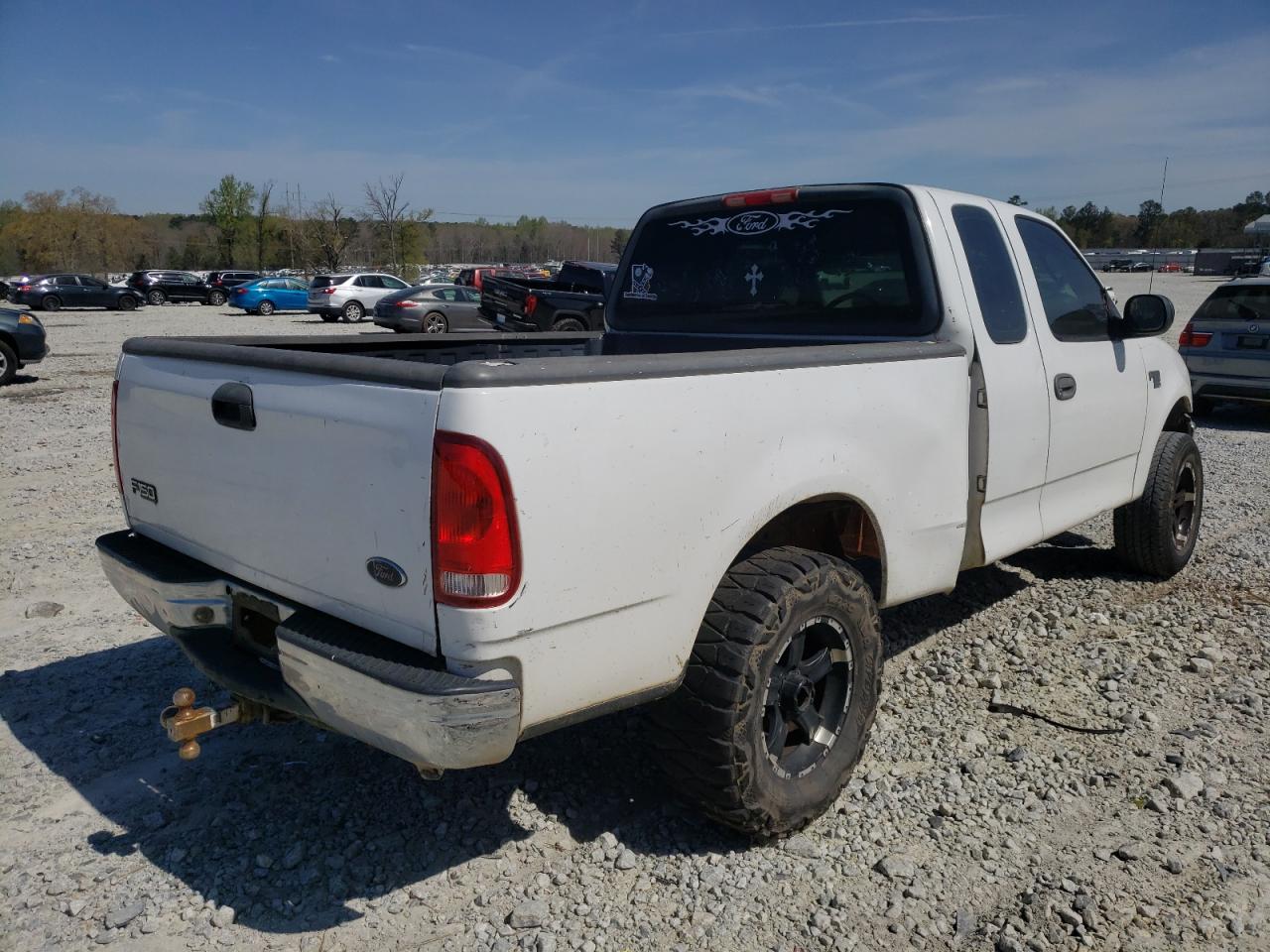 Photo 4 from auction – 2003 FORD F150 with VIN 2FTRX17W43CA54126