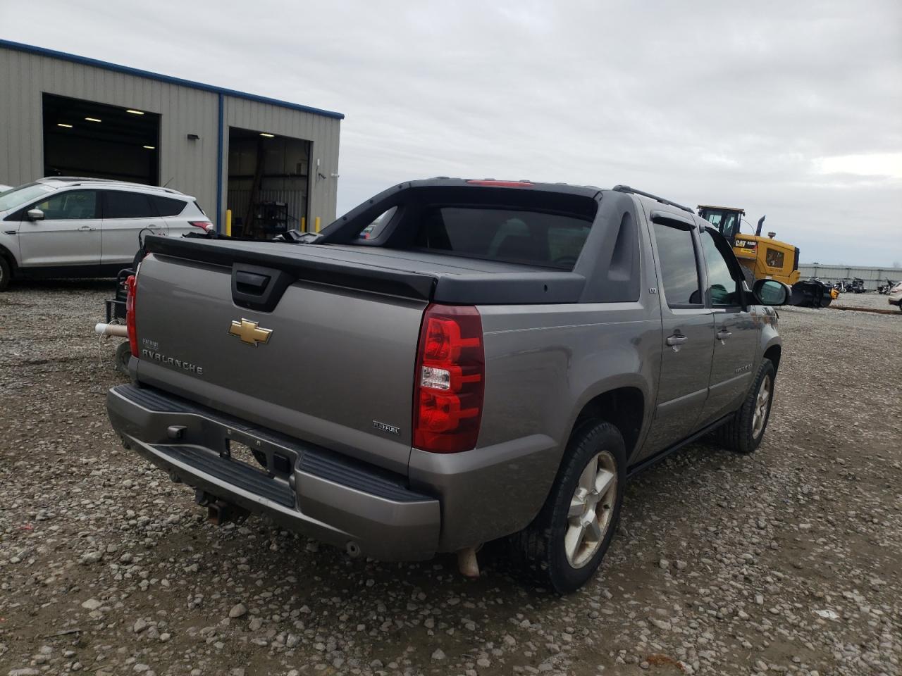 Photo 4 from auction – 2007 CHEVROLET AVALANCHE with VIN 3GNFK12327G251729
