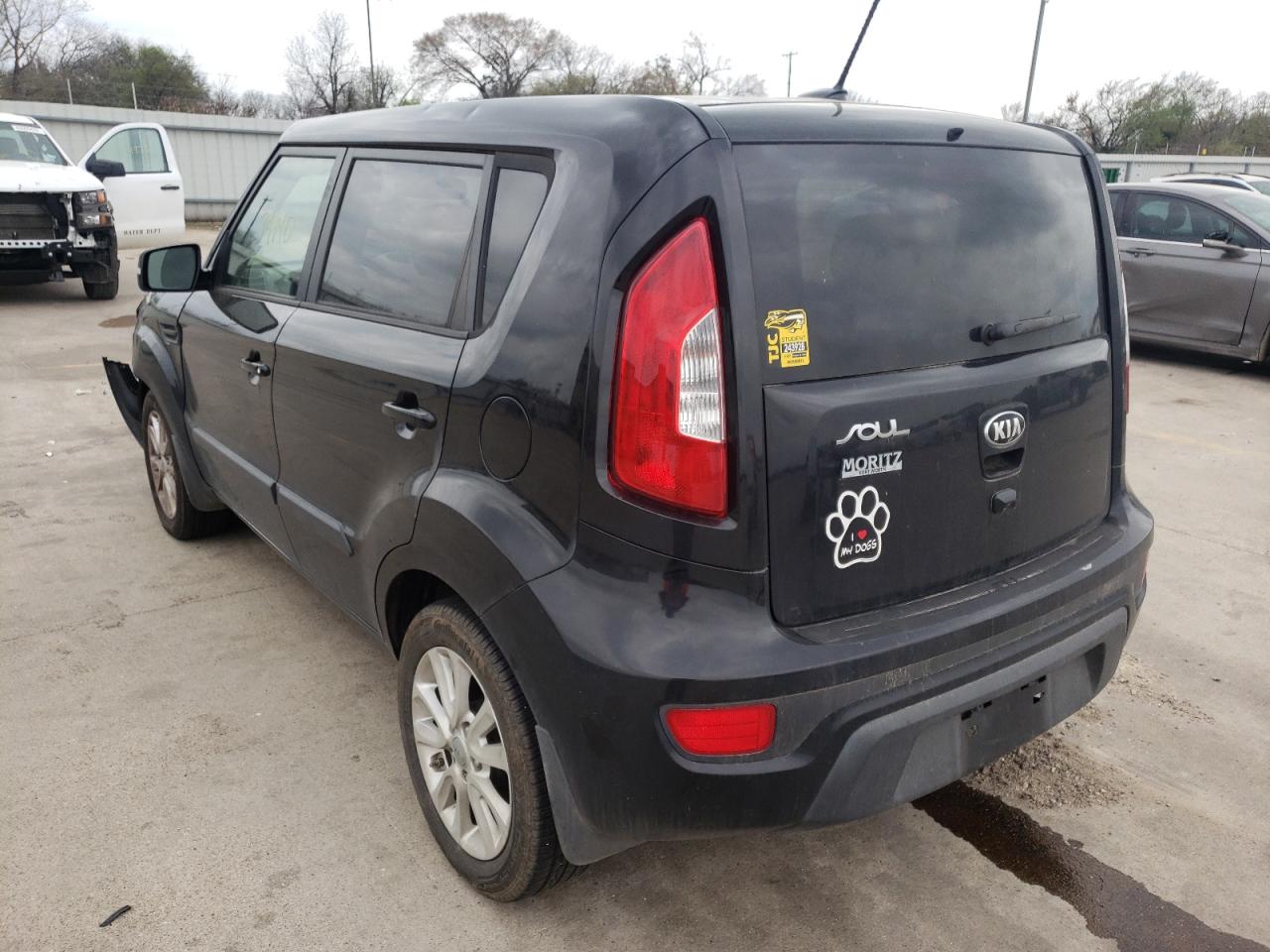 Photo 3 from auction – 2013 KIA SOUL + with VIN KNDJT2A6XD7622371