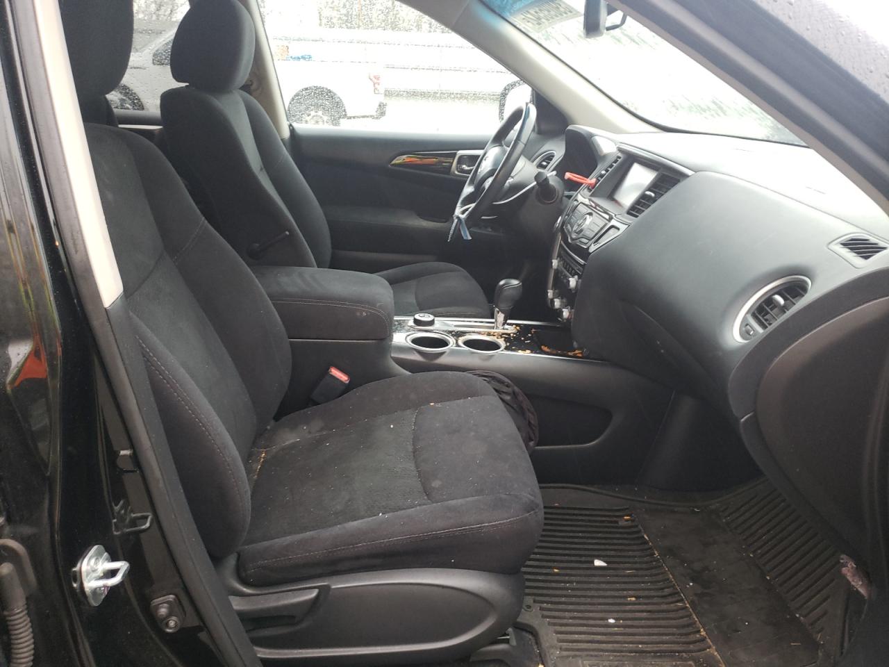 Photo 5 from auction – 2015 NISSAN PATHFINDER with VIN 5N1AR2MM6FC661067
